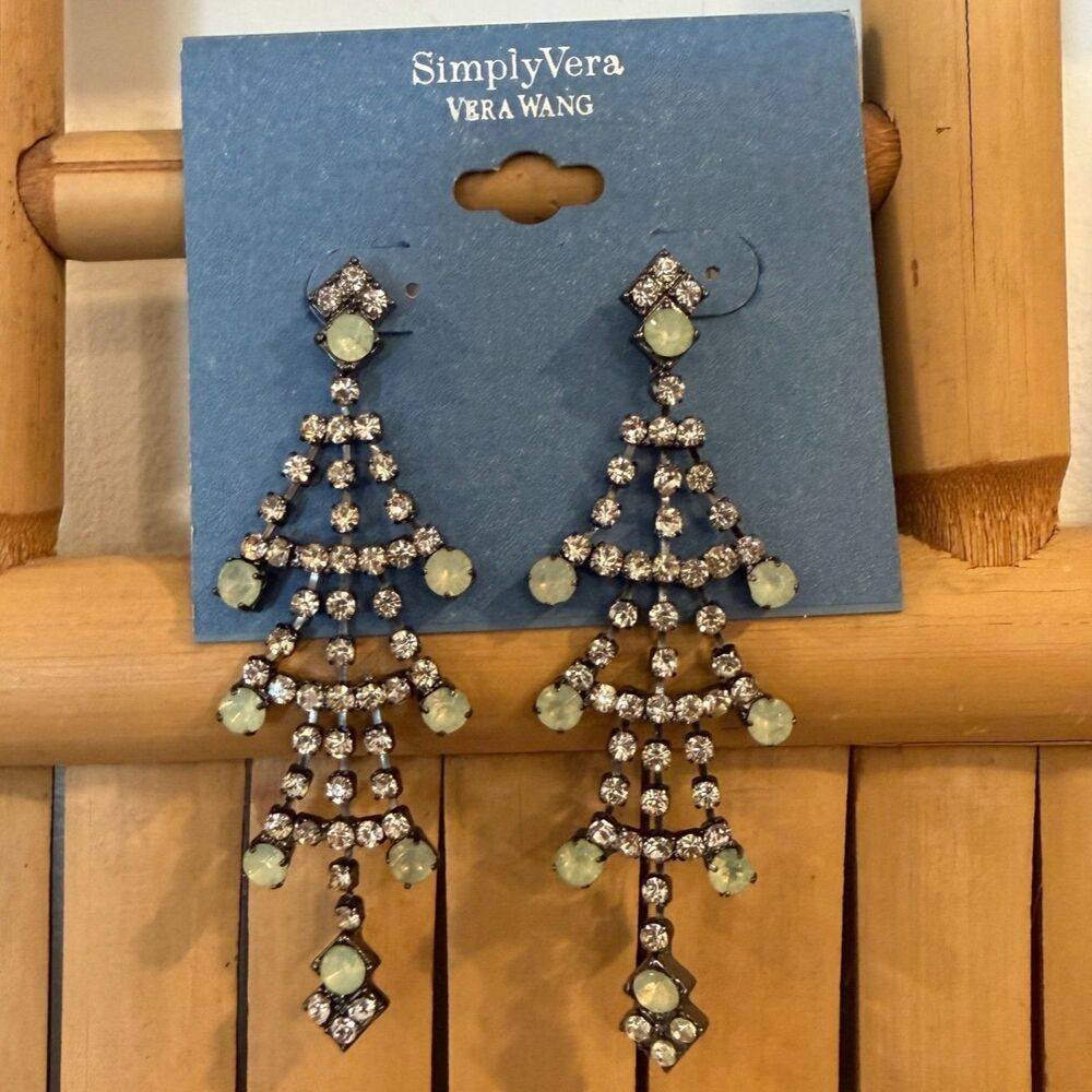 Elegant Boho Simply Vera Wang Chandelier Earrings Rhinestone Green Drop Dangle